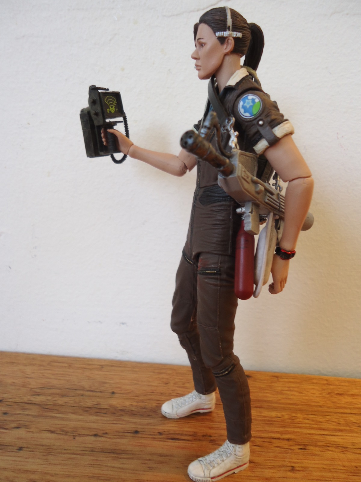 Neca 51368, Amanda Ripley in Spacesuit Figure Alien Isolation - Free Price  Guide & Review